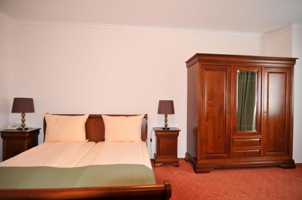 Hotel Tex Club Ботошані Номер фото