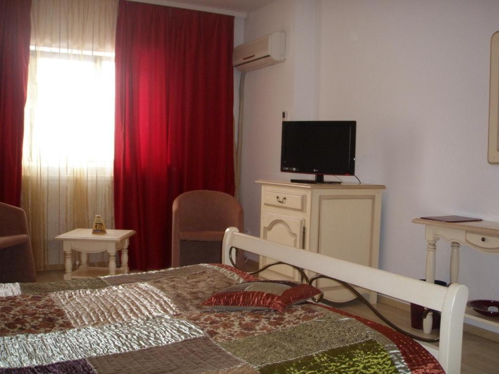 Hotel Tex Club Ботошані Номер фото