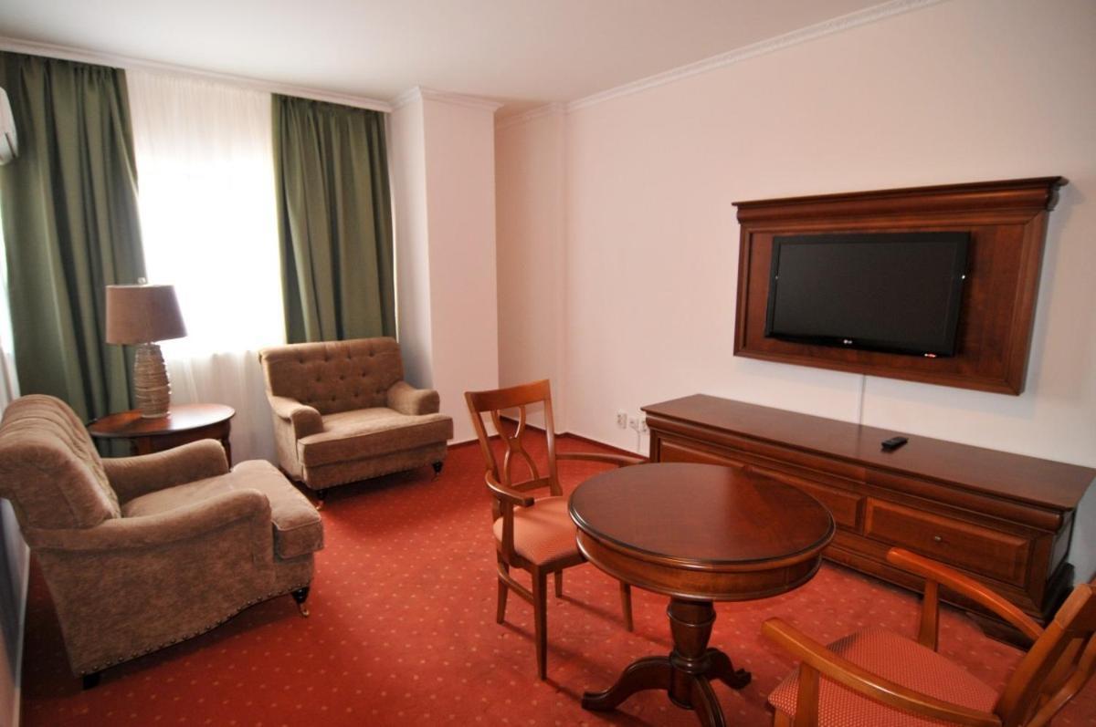 Hotel Tex Club Ботошані Номер фото